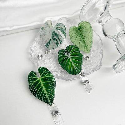Tropical Clip