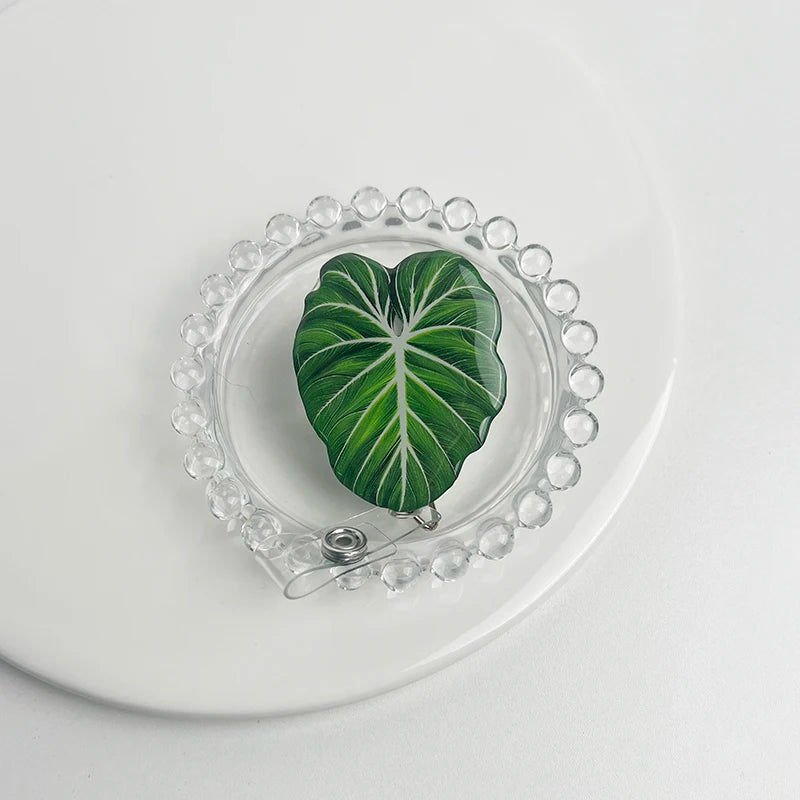 Tropical Clip